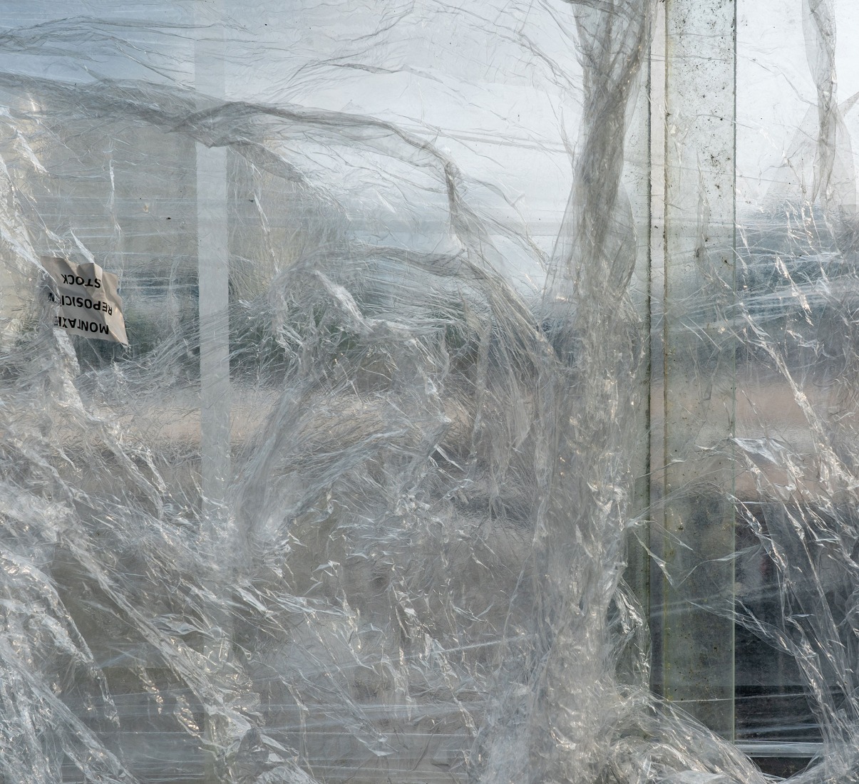 Work process. Intervention in the Hejduk Towers by Basurama collective. Photograph by Manuel G Vicente. 