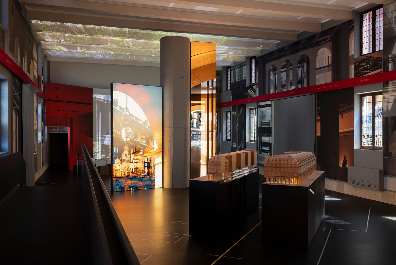 The Fondation Cartier Pour L’Art Contemporain por Jean Nouvel. Fotografía por Andrea Rossetti