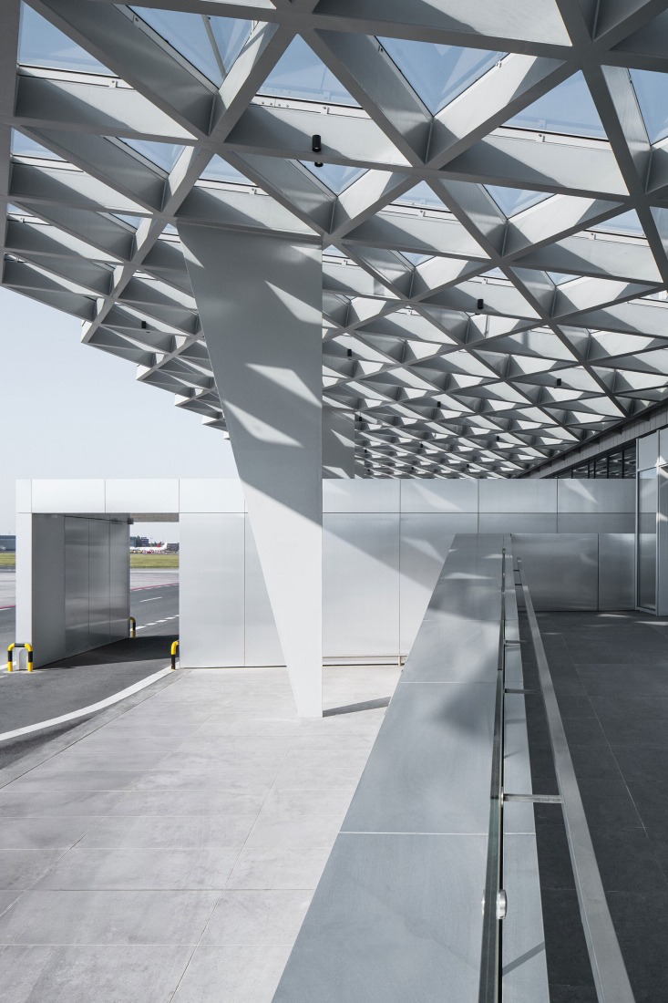 Prague Airport Terminal 3 by ra15. Photograph by Petr Polák.