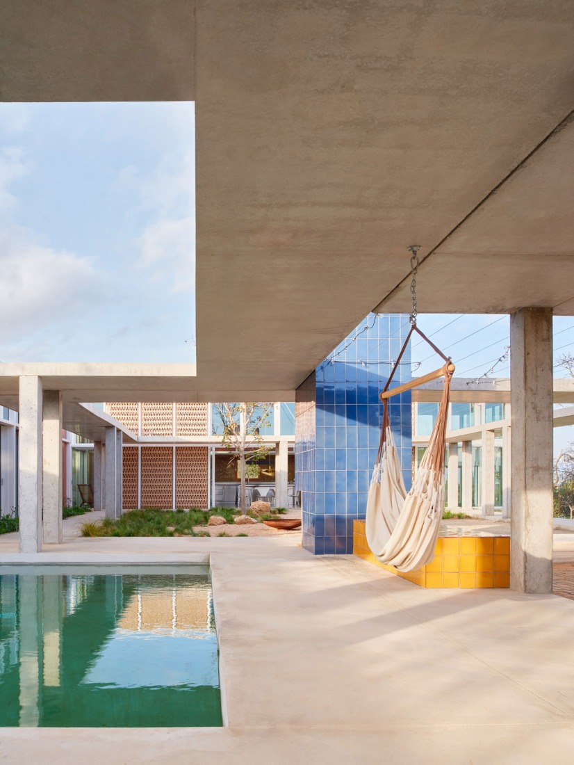 Casa Tres Patis by Twobo Arquitectura. Photograph by José Hevia.