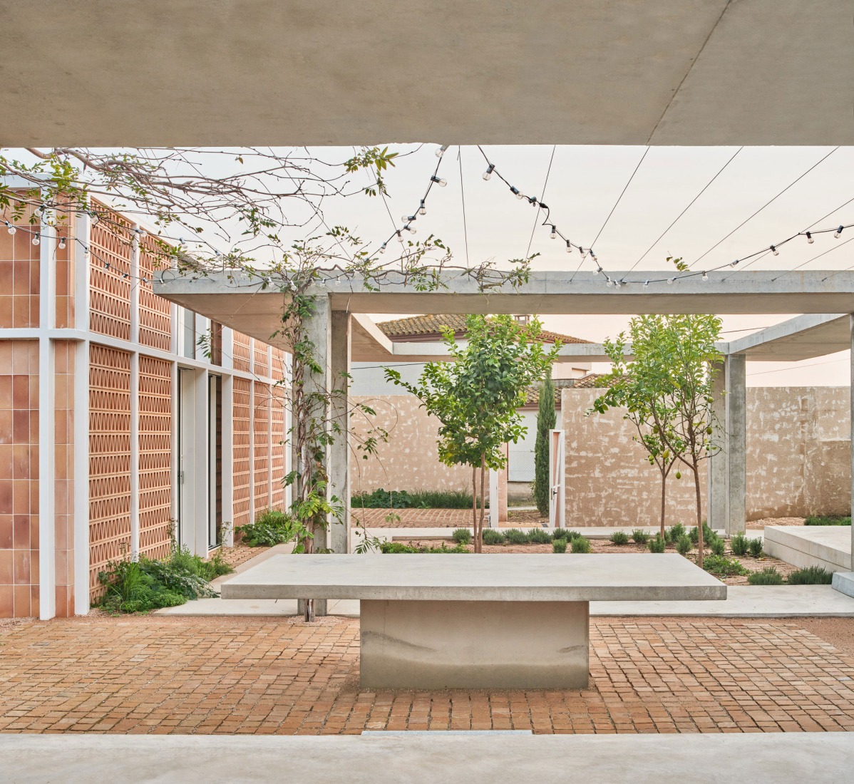 Casa Tres Patis by Twobo Arquitectura. Photograph by José Hevia.