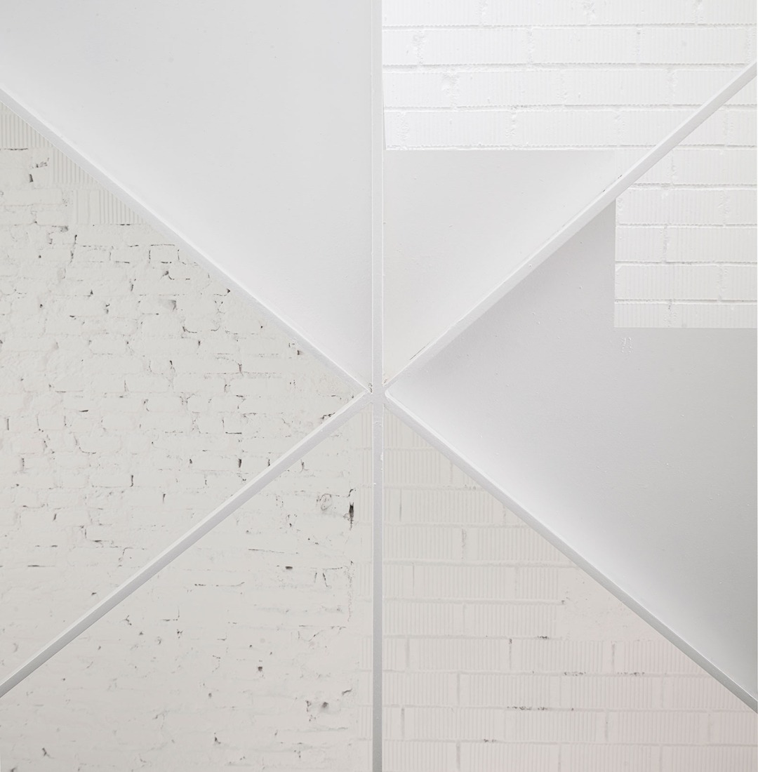 Casa Mireia y Toni (y Joan y Laia) por vora + Toni Riba. Fotografía por Adrià Goula.