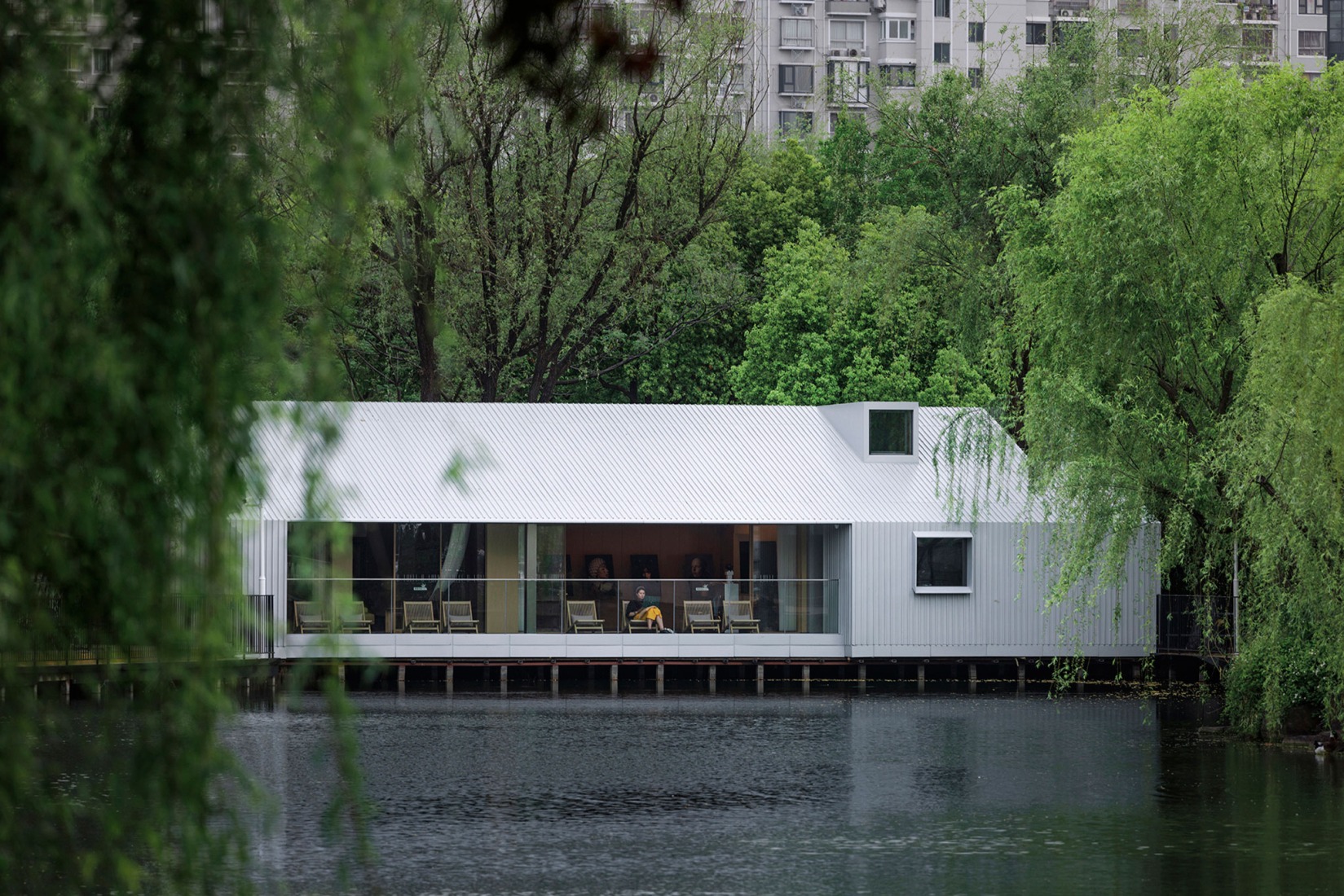 The Lake House – Life Experience Pavilion by Wutopia Lab. Photograph by Guowei Liu.