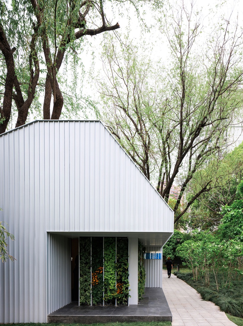 The Lake House – Life Experience Pavilion by Wutopia Lab. Photograph by Guowei Liu.