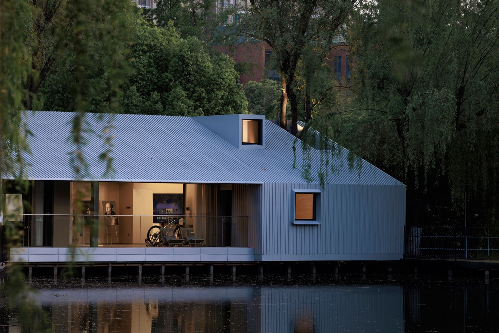 The Lake House – Life Experience Pavilion by Wutopia Lab. Photograph by Guowei Liu.