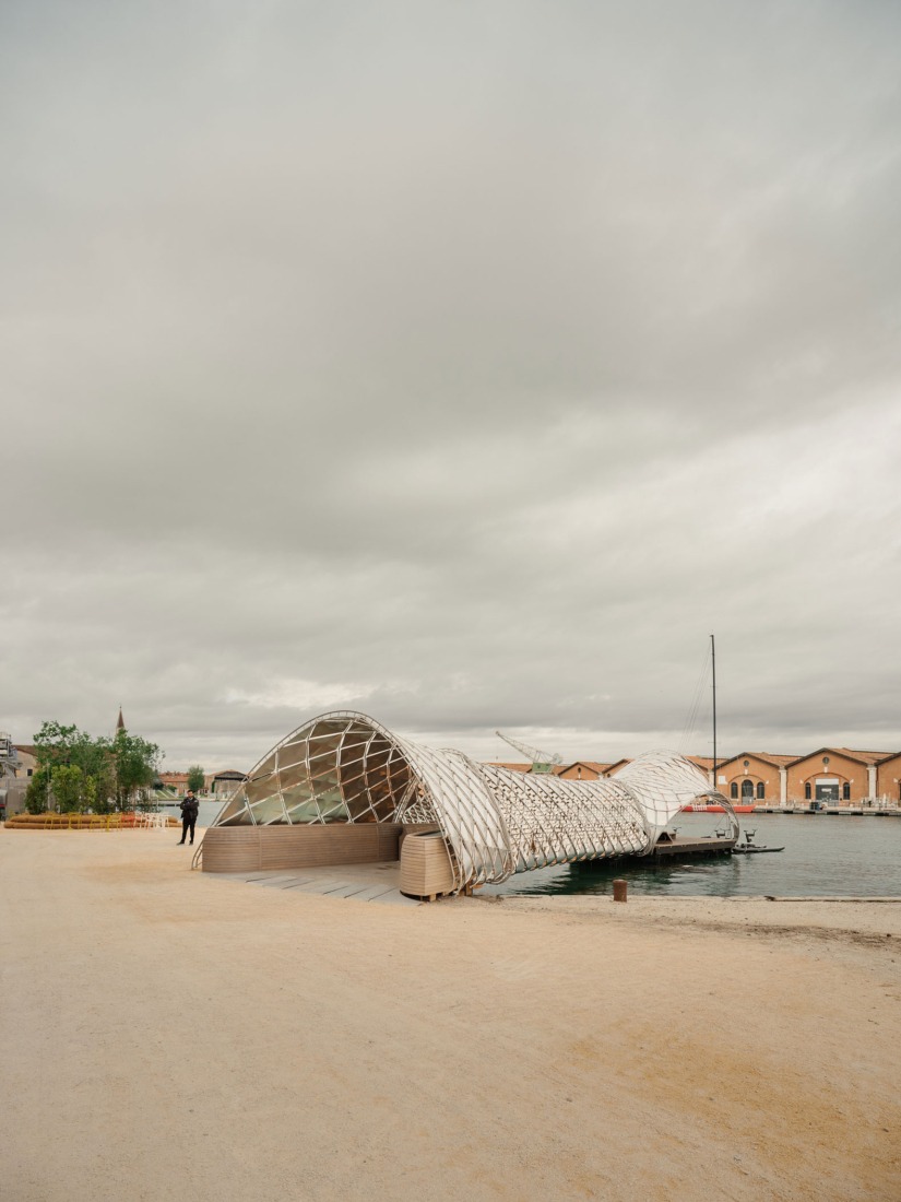 «Gateway to Venice’s Waterway» por Norman Foster Foundation y Porsche. Fotografía por Pablo Gómez-Ogando. Cortesía por the Norman Foster Foundation.