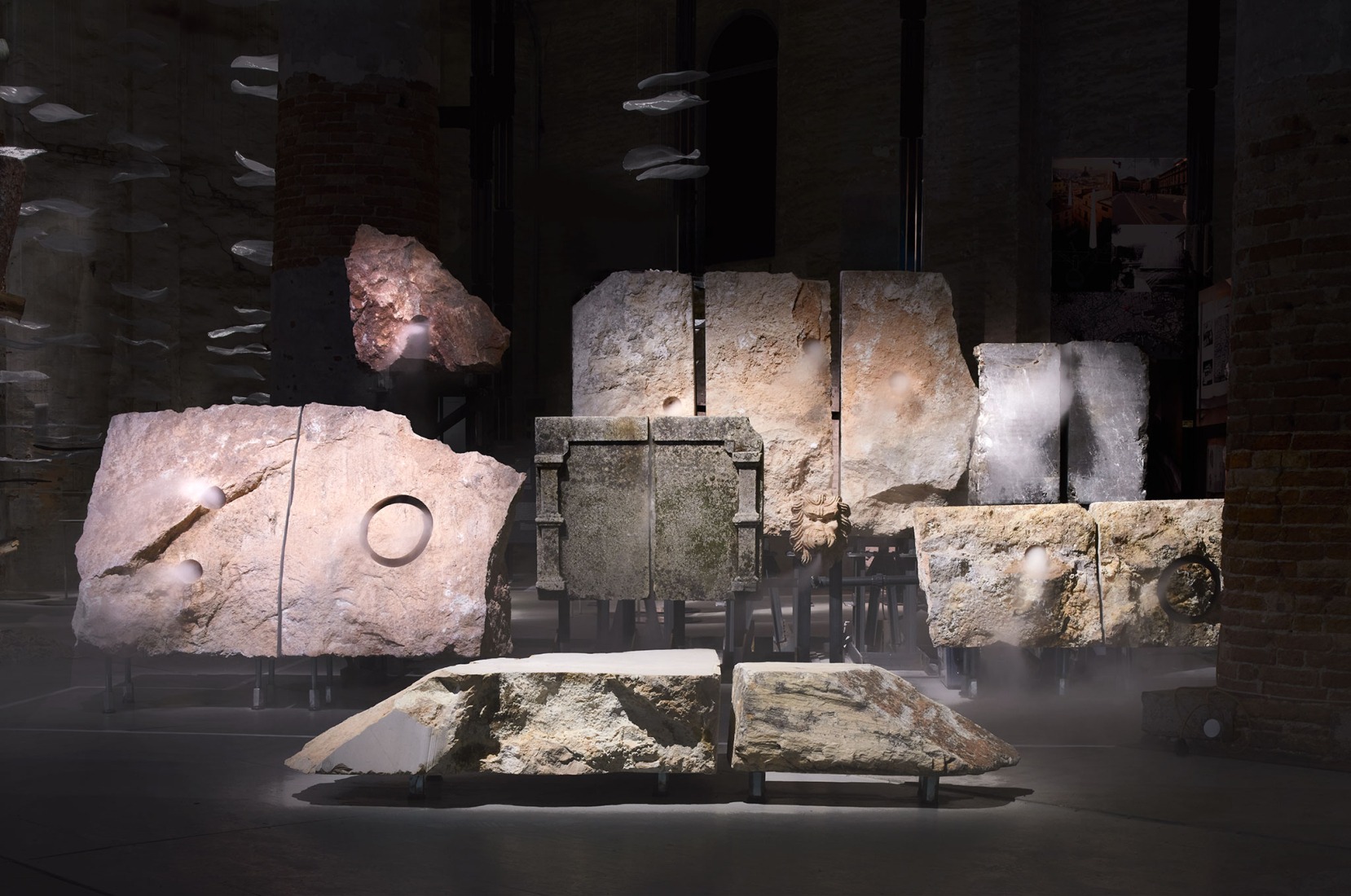 «Stonelife» en la Bienal de Venecia por Andrés Jaque / OFFPOLINN. Fotografía por by José Hevia.