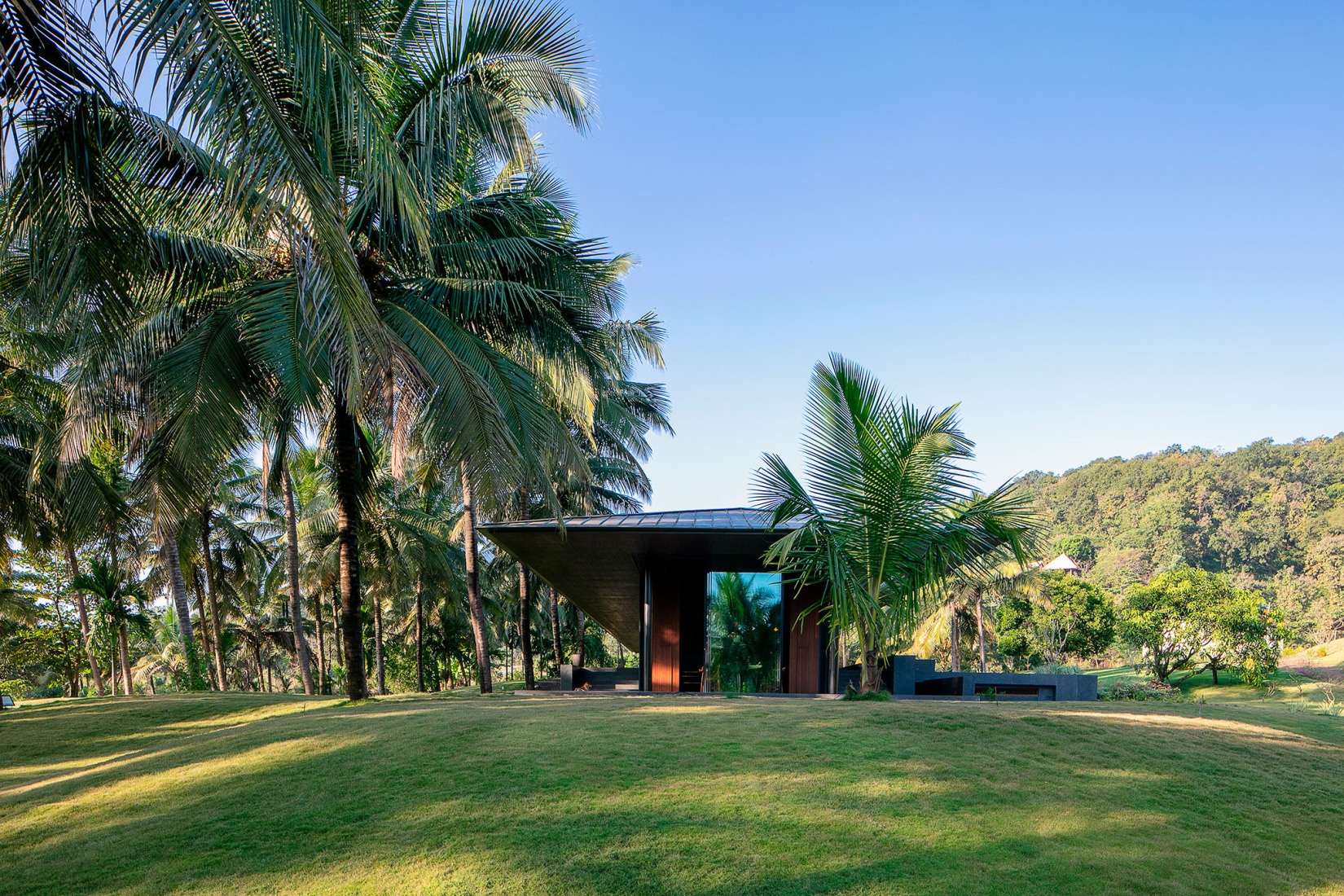 Parikrama House by SPASM Design Architects. Photograph by Umang Shah.