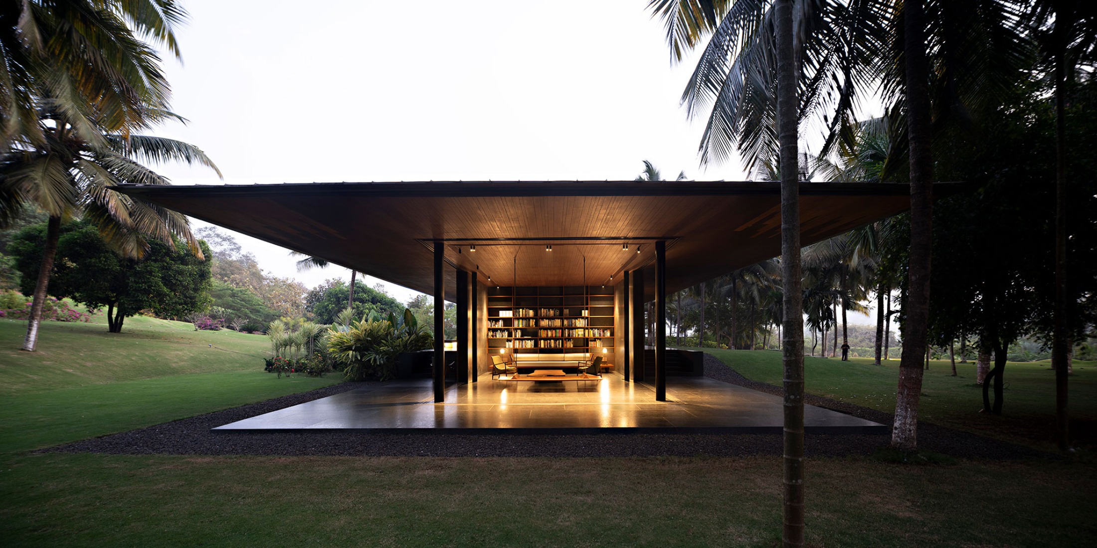 Parikrama House by SPASM Design Architects. Photograph by Javier Callejas.
