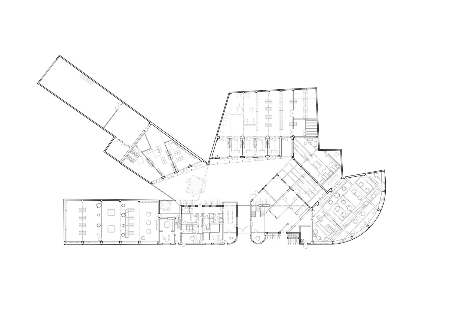 Plano de planta baja. Fábrica para compartir y reutilizar por ATAMA.