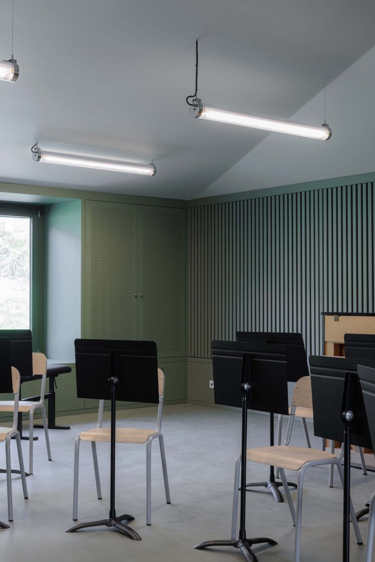 School of music, dance and theater by LINK architectes + DLD architectes. Photograph by Salem Mostefaoui.