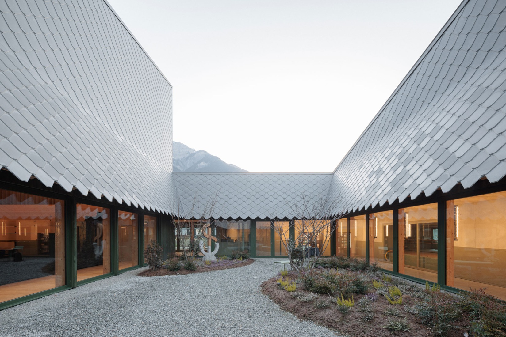 School of music, dance and theater by LINK architectes + DLD architectes. Photograph by Salem Mostefaoui.