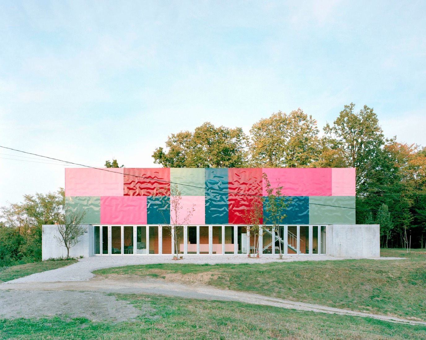 Casa para cinco mujeres por TEN Studio. Fotografía por Maxime Delvaux, Adrien de Hemptinne.