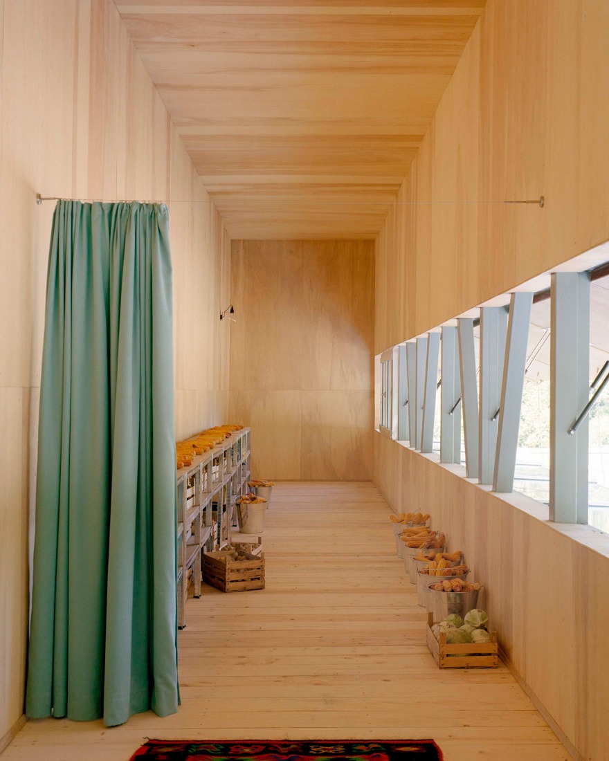 Casa para cinco mujeres por TEN Studio. Fotografía por Maxime Delvaux, Adrien de Hemptinne.