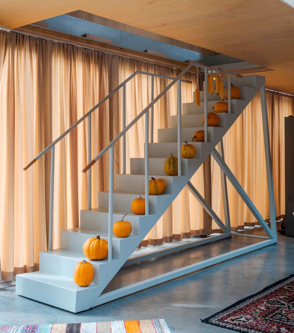 Casa para cinco mujeres por TEN Studio. Fotografía por Miloš Martinović.