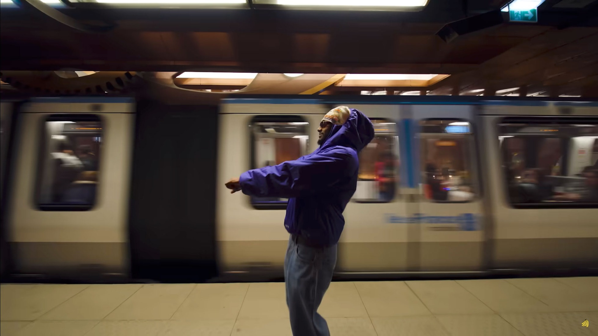 «Arc de Triomphe» por Aminé.