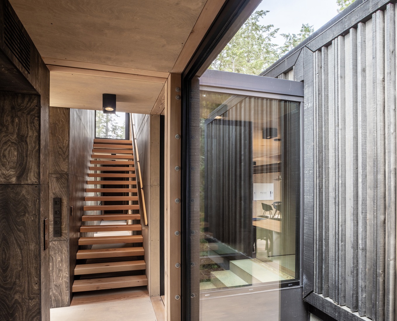 Discovery Bay House by Dekleva Gregoric Architects. Photograph by Flavio Coddou.