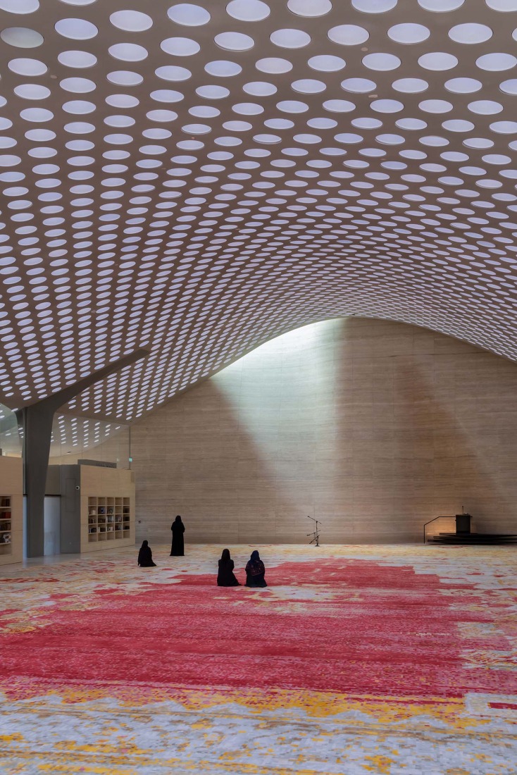 Centro y mezquita Al-Mujadilah para mujeres por Diller Scofidio + Renfro. Fotografía por Iwan Baan.