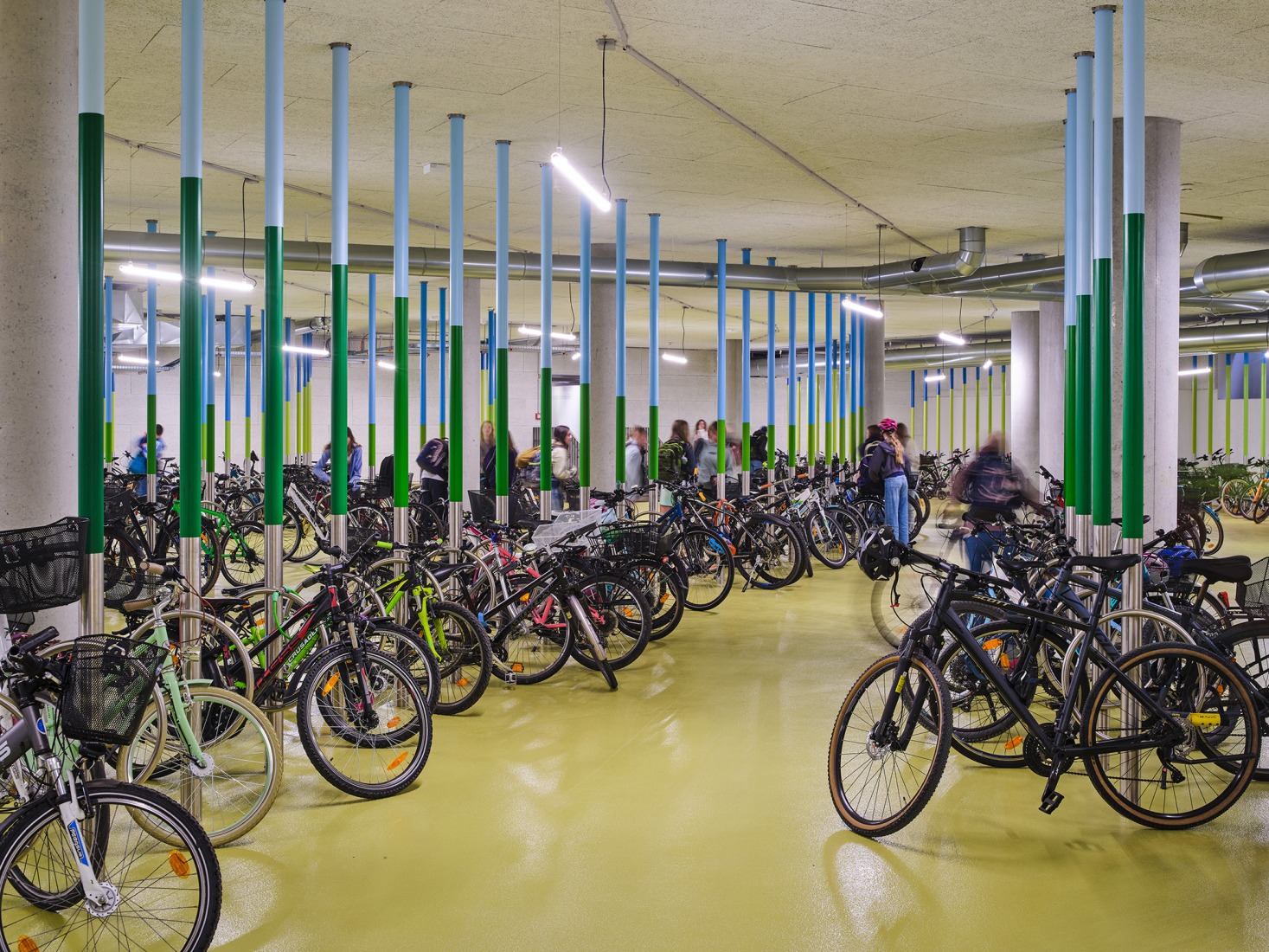 Municipal Thomas Mann High School by h4a Gessert + Randecker Architekten. Photograph by Richard Wett.