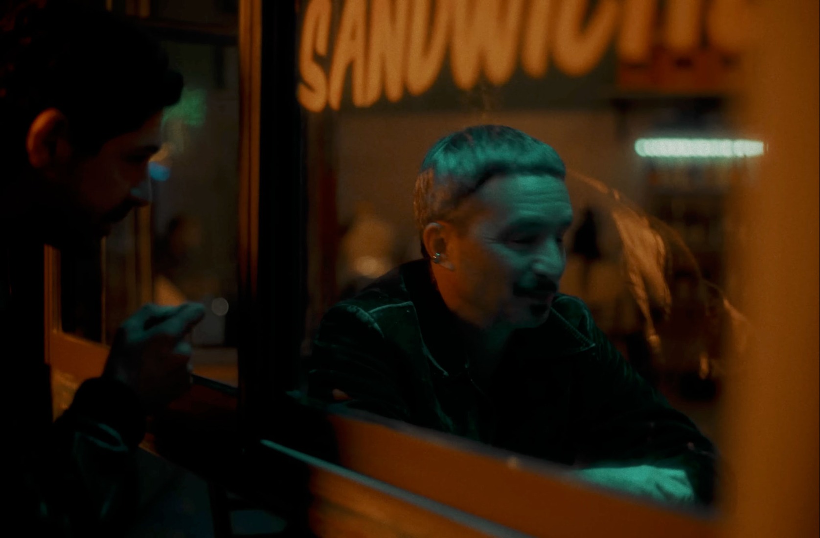 «En la Moto» por Emmanuel Horvilleur y Julián Kartun.