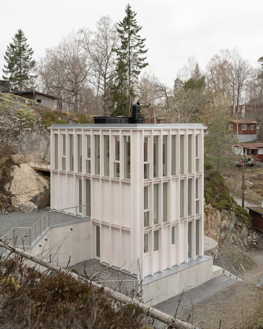 Ravine House by Kolman Boye architects. Photograph by Johan Dehlin.
