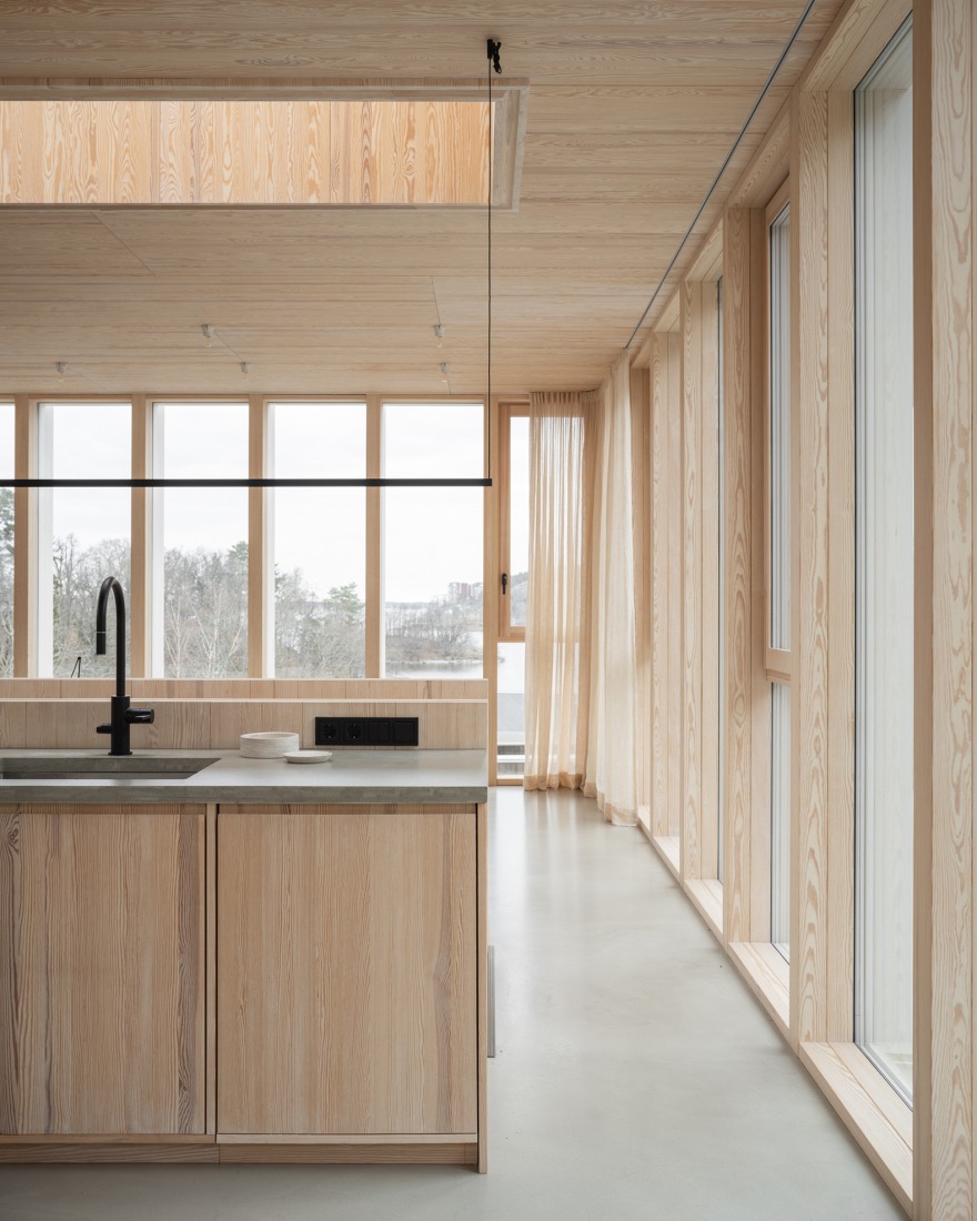 Ravine House by Kolman Boye architects. Photograph by Johan Dehlin.