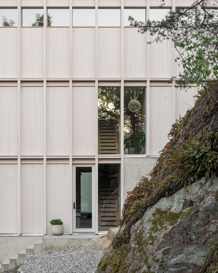 Ravine House by Kolman Boye architects. Photograph by Johan Dehlin.