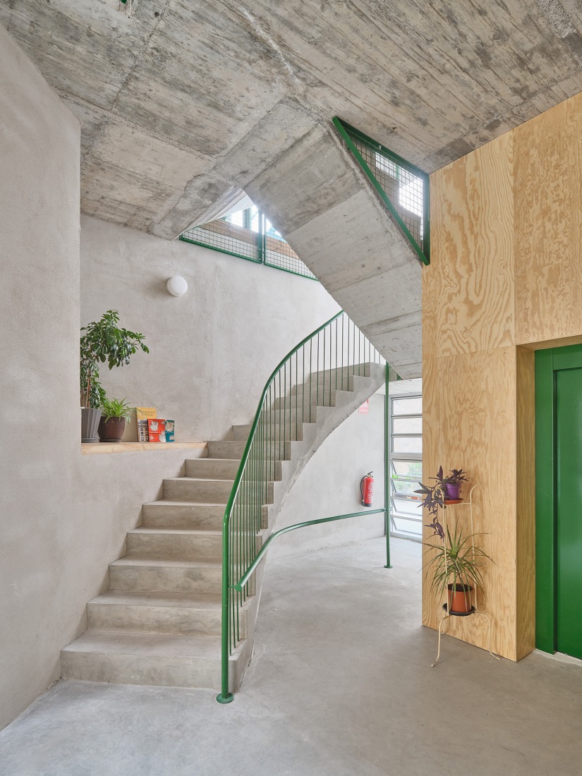 La Raval by Lacol. Photograph by Adrià Goula. La Raval by Lacol. Photograph by Adrià Goula.