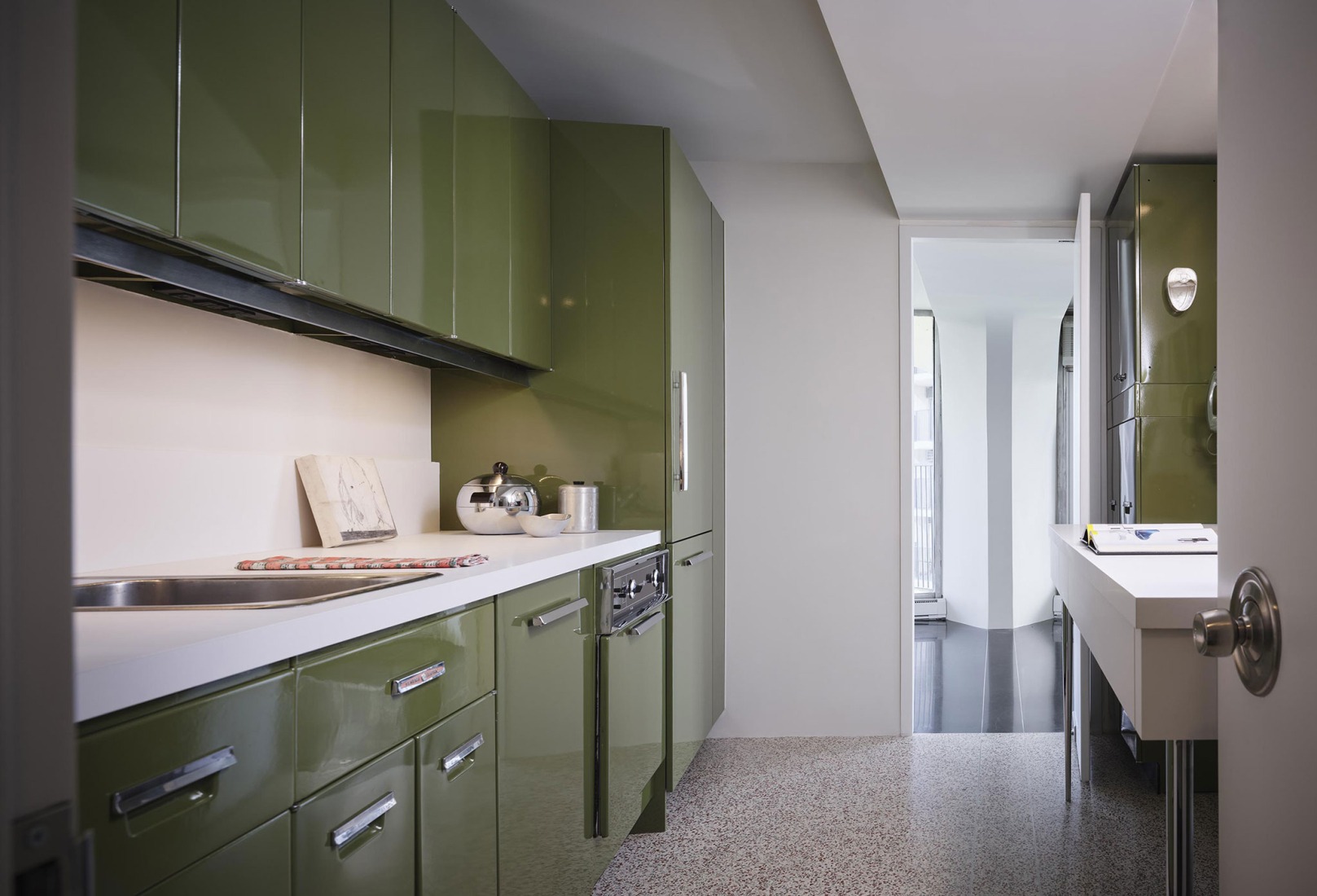 Renovation of an apartment in Marina City by MAS Studio. Photograph by Tom Harris. Renovation of an apartment in Marina City by MAS Studio. Photograph by Tom Harris.