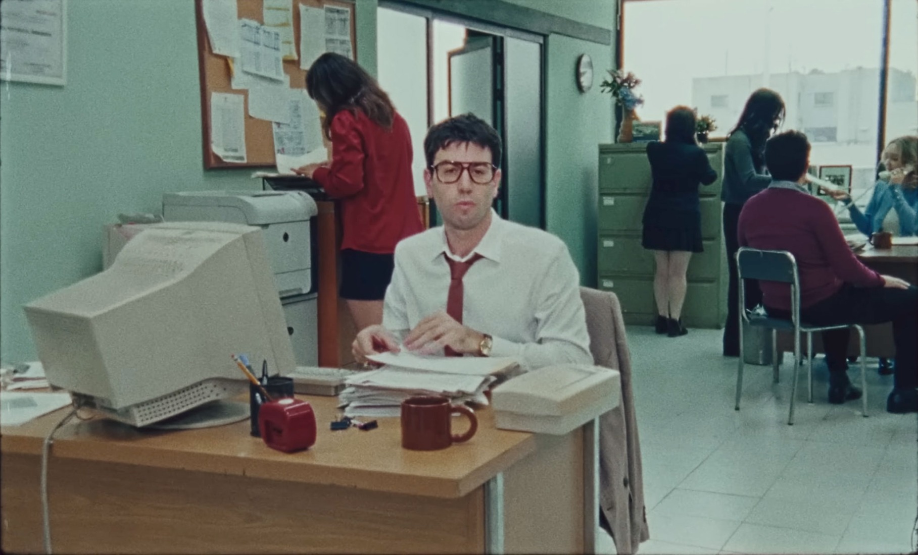 «Esto Es Amor» por Mon Laferte y Conociendo Rusia. «Esto Es Amor» por Mon Laferte y Conociendo Rusia.