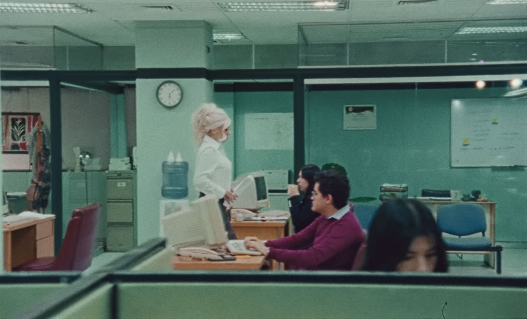 «Esto Es Amor» por Mon Laferte y Conociendo Rusia. «Esto Es Amor» por Mon Laferte y Conociendo Rusia.