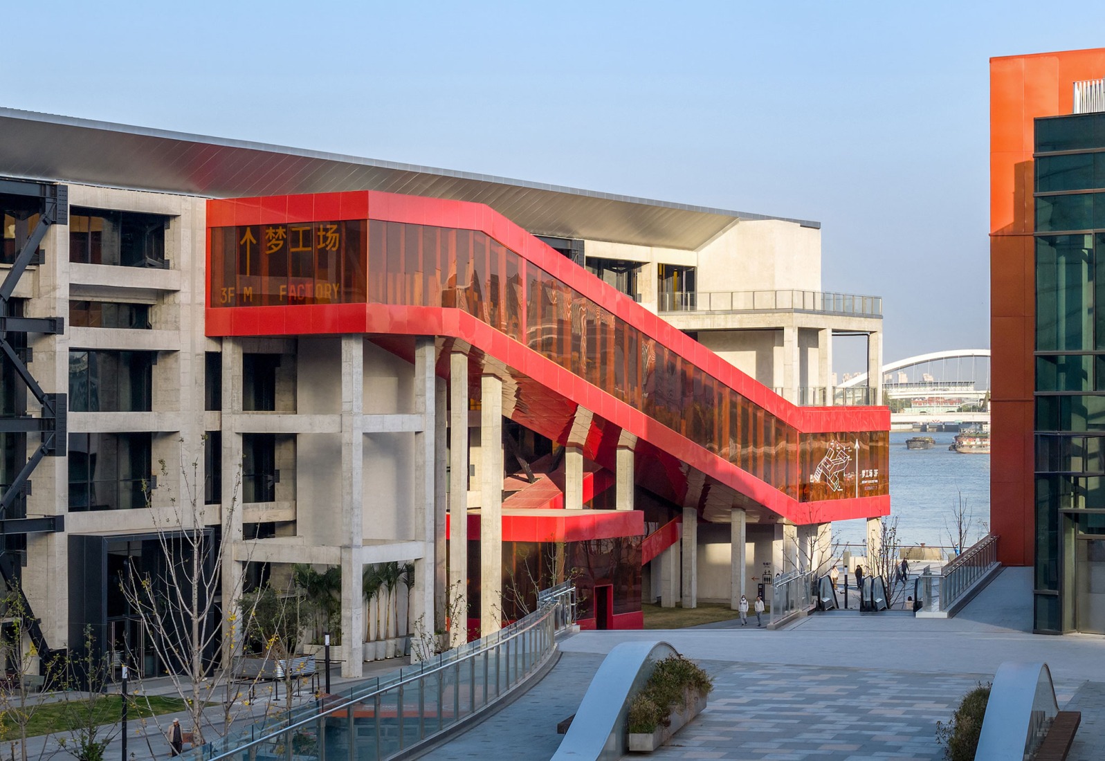 GATE M West Bund Dream Center por MVRDV. Fotografía por Sanqian Visual Image Art.
