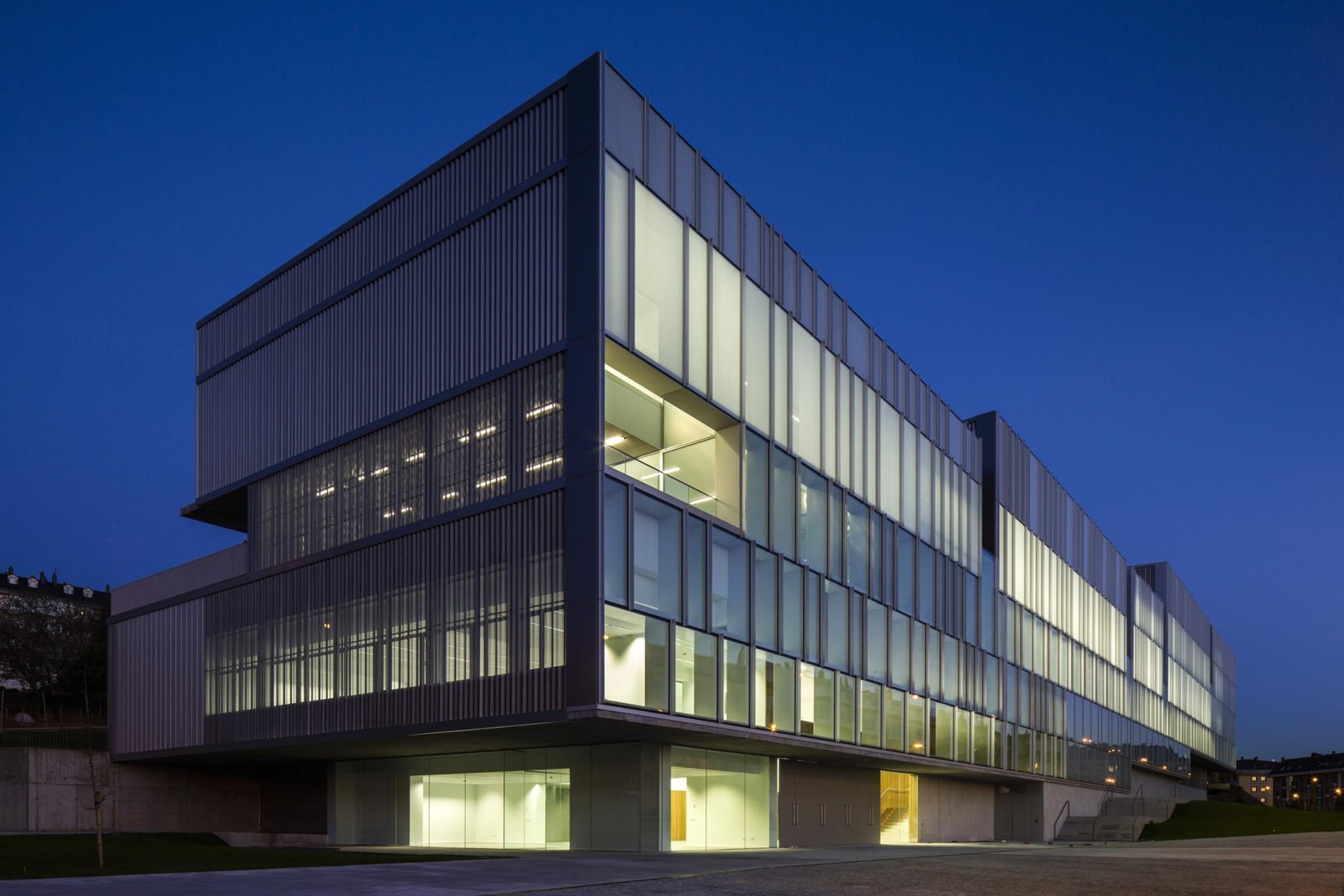 Lugo Auditorium by Paredes Pedrosa. Photograph by Fernando Alda.
