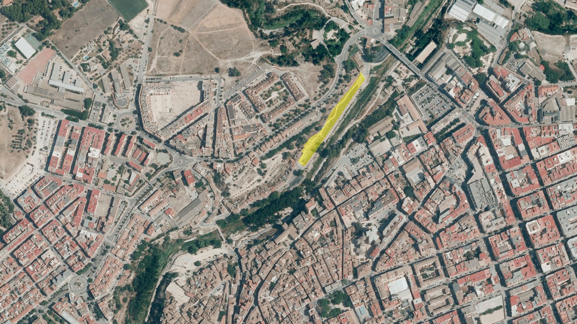 Plano de situación. Parque de «Les Mamàs Belgues» por Síntesi Arquitectes Sari Calatayud y Rafa Mira.