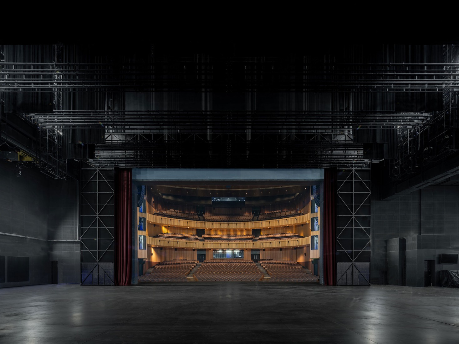 Gran Teatro del West Bund por Schmidt Hammer Lassen Architects. Fotografía por RAWVISION studio.