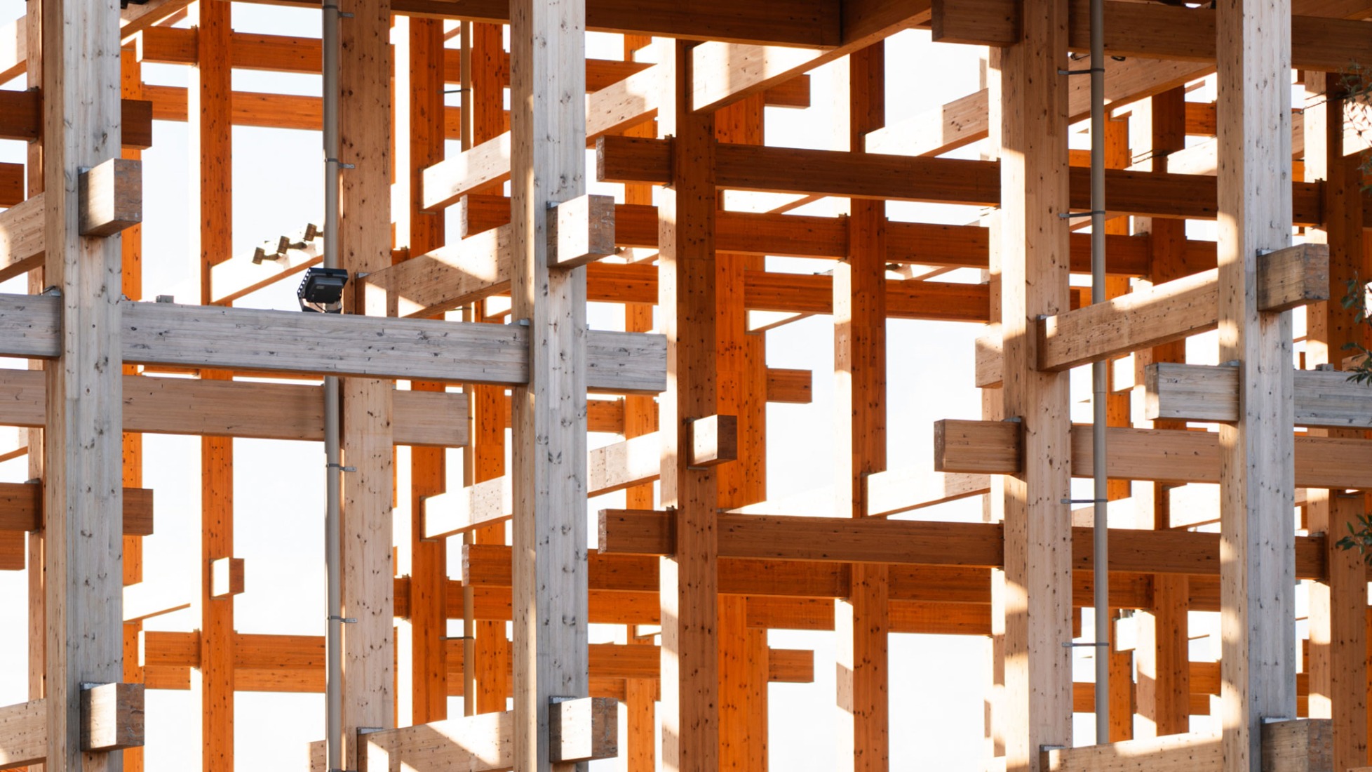 El Gran Anillo por Sou Fujimoto. Fotografía por William Mulvihill.