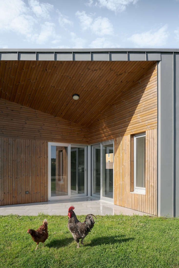 Vivienda unifamiliar en Sada por Trespes.arquitectos. Fotografía por Iván Casal Nieto.