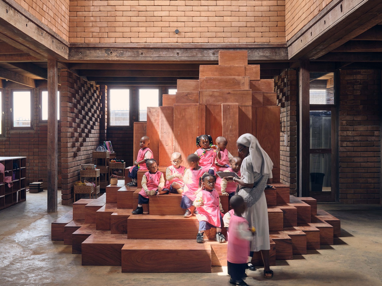 «African Flow» por Urbanitree. Fotografía por Adrià Goula.