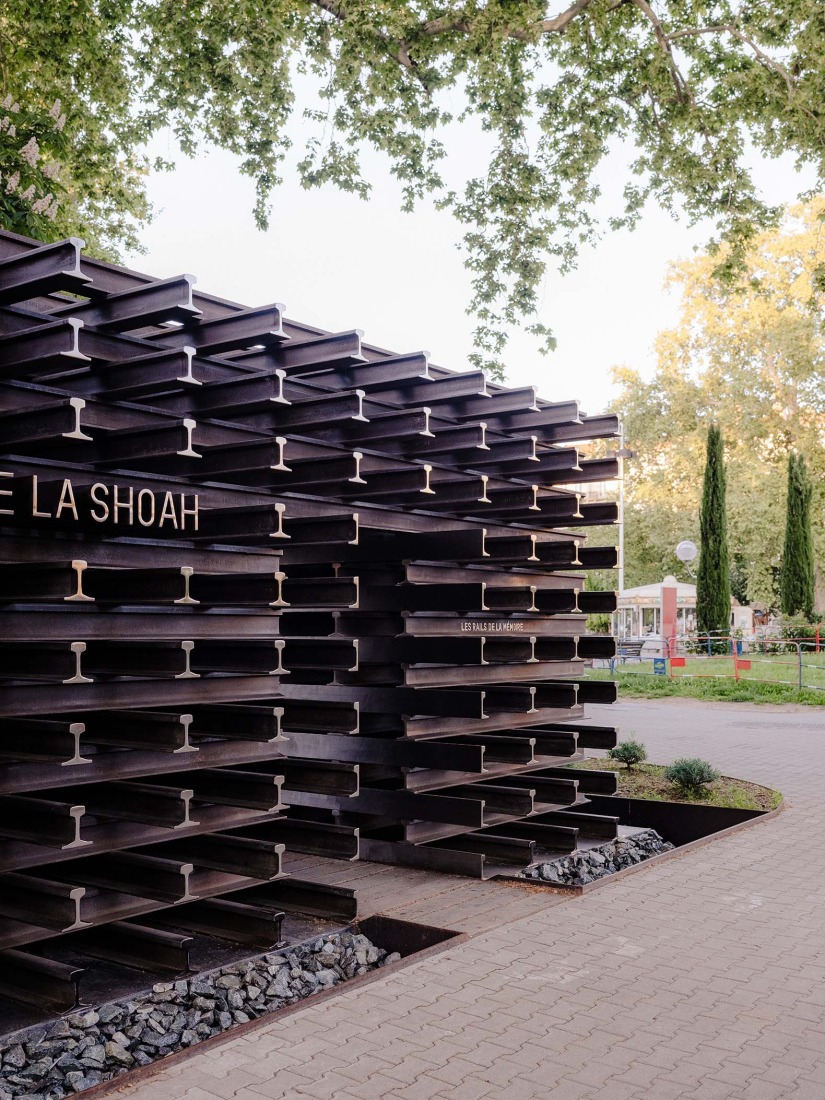 The Rails of Memory by Blaising Borchardt Studio. Photograph by François Baudry.