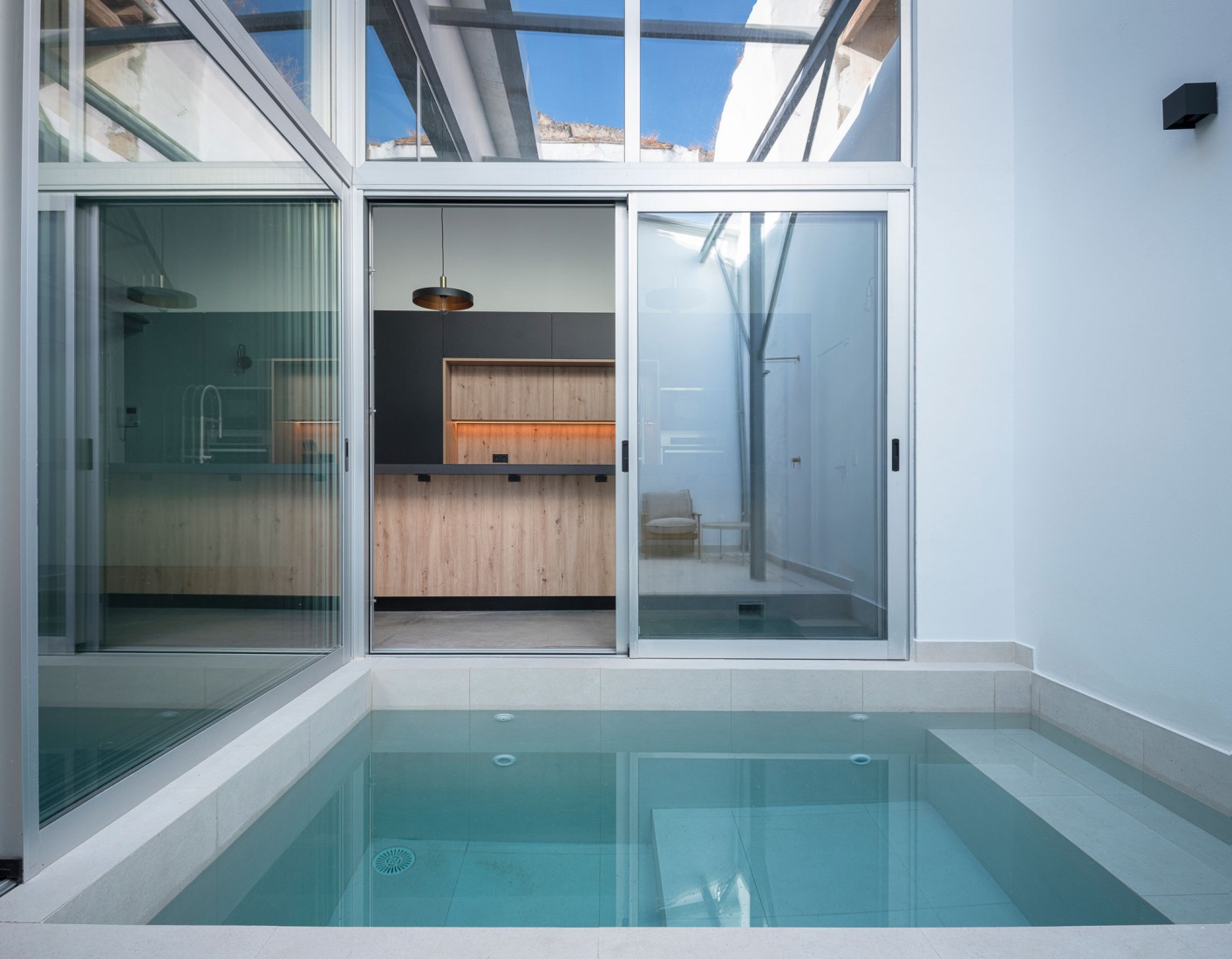 Casa Cano por Elvira Rivero Yanes. Fotografía por Fernando Alda.