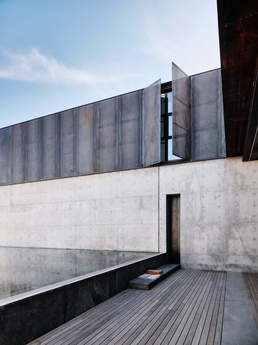 Casa Red Rock por Faulkner Architects. Fotografía por Joe Fletcher.