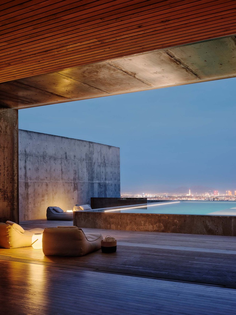 Casa Red Rock por Faulkner Architects. Fotografía por Joe Fletcher.