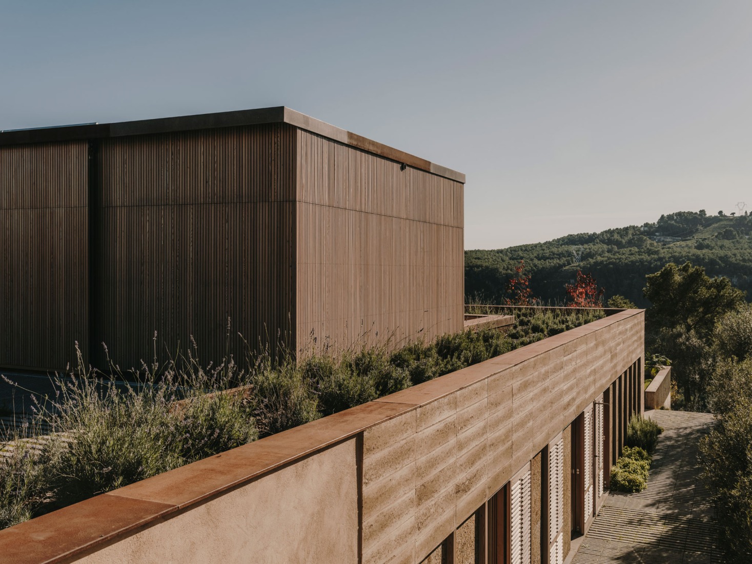 Casa Serra d’Ordal by Slow Studio. Photograph by Salva López.