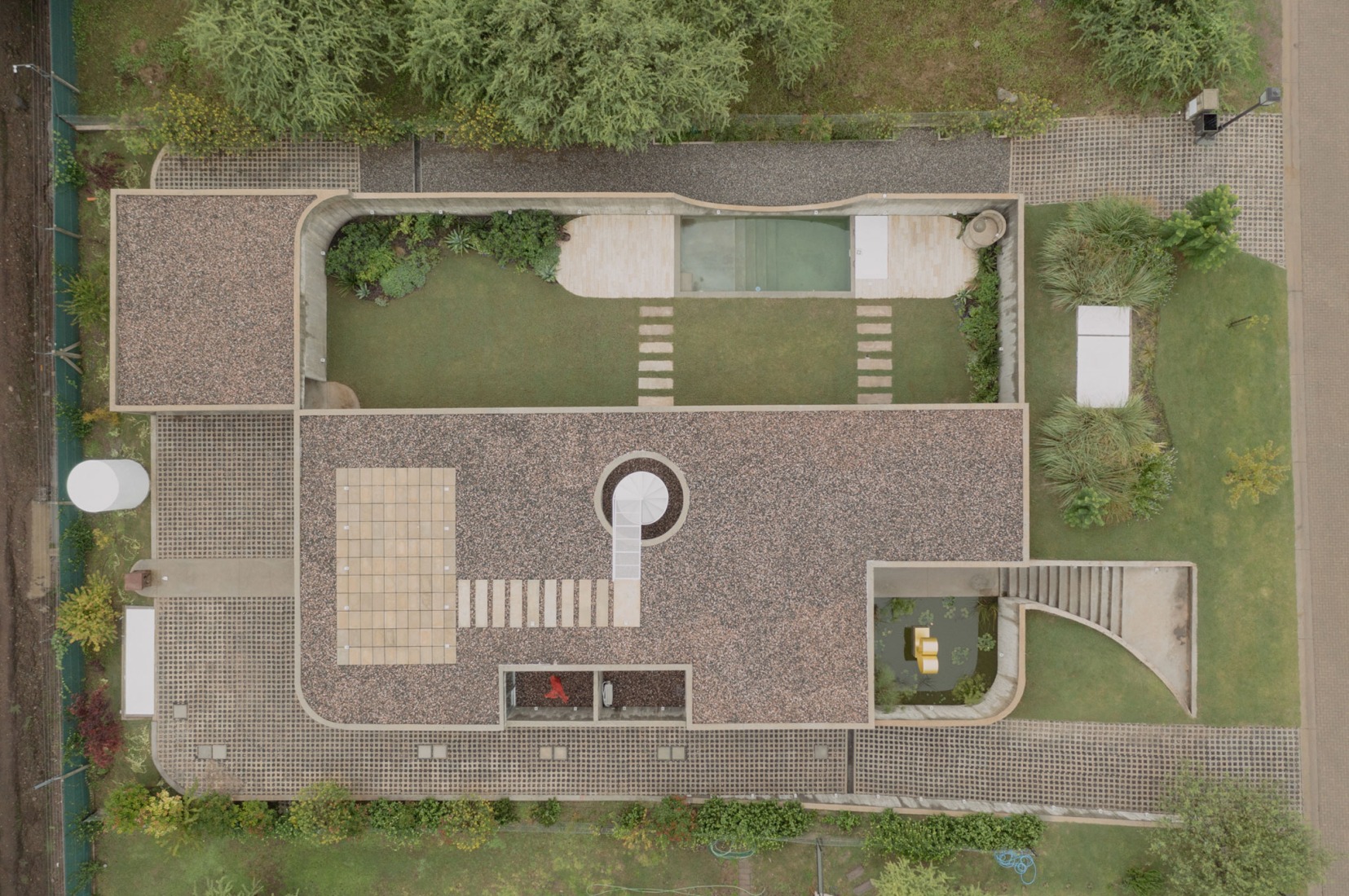 Casa Clausura by Agustín Lozada. Photograph by Federico Cairoli.