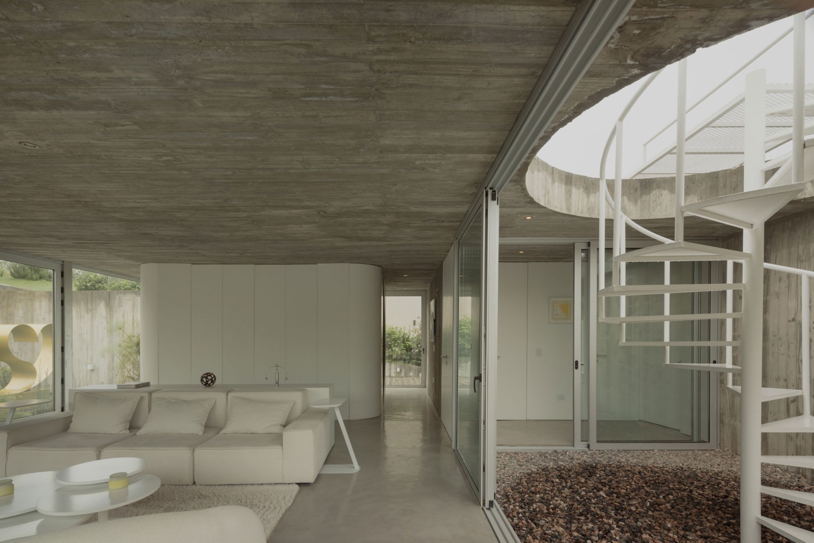 Casa Clausura by Agustín Lozada. Photograph by Federico Cairoli.