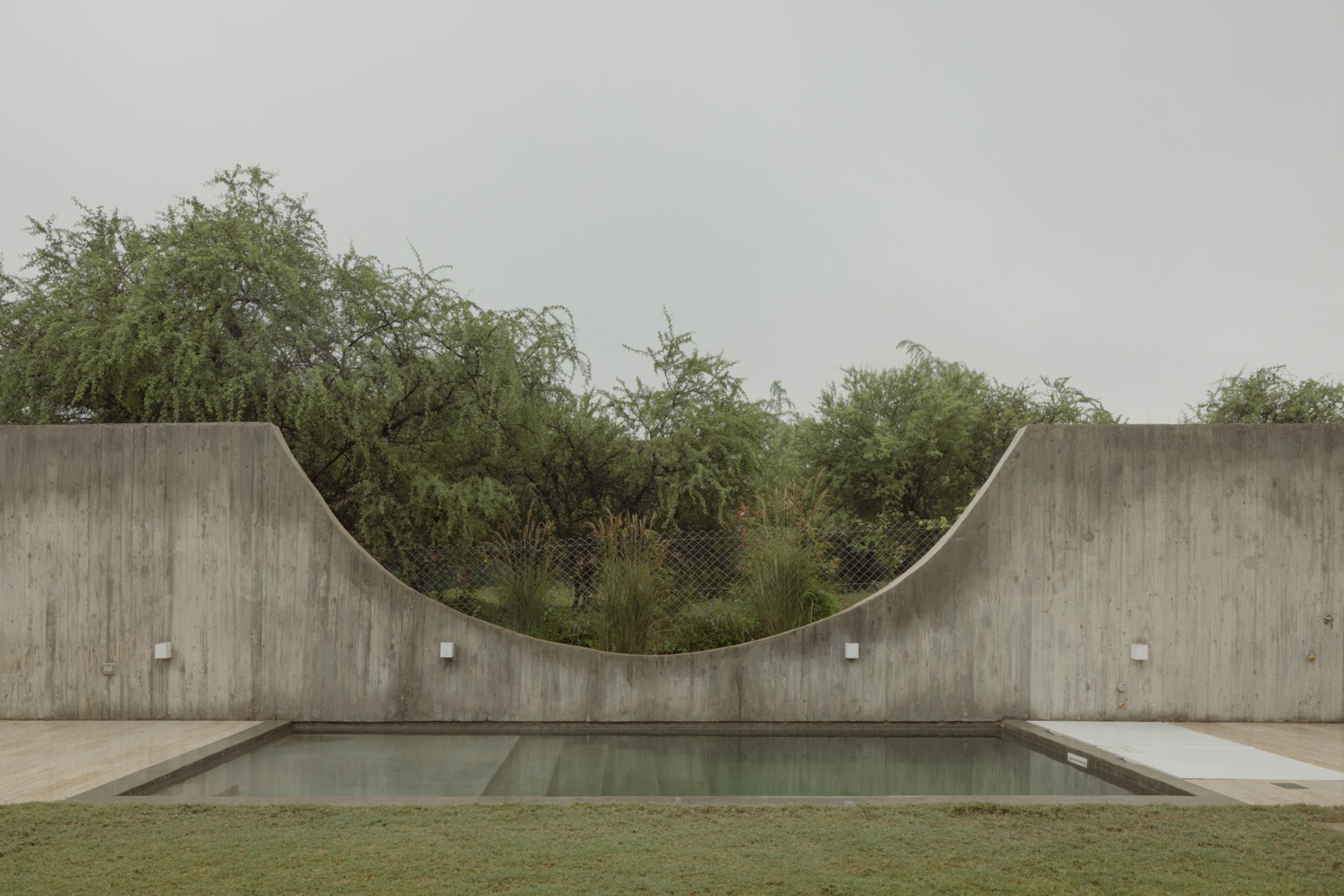 Casa Clausura by Agustín Lozada. Photograph by Federico Cairoli.