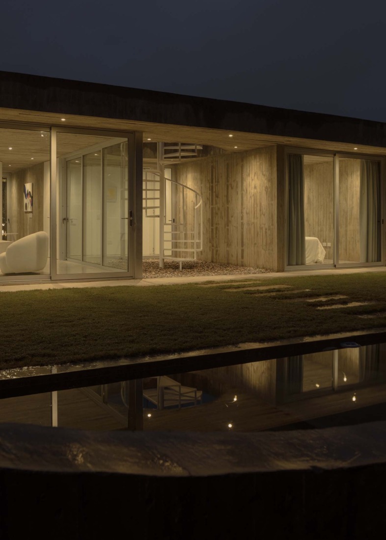 Casa Clausura by Agustín Lozada. Photograph by Federico Cairoli.