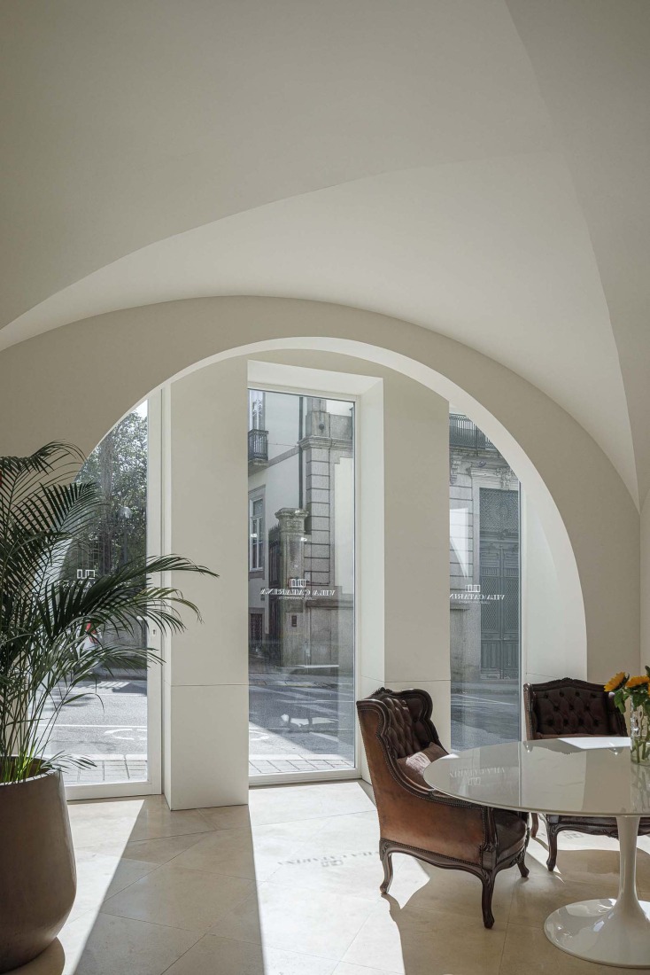 Apartamentos Vila Catarina por Masslab. Fotografía por Ivo Tavares Studio.