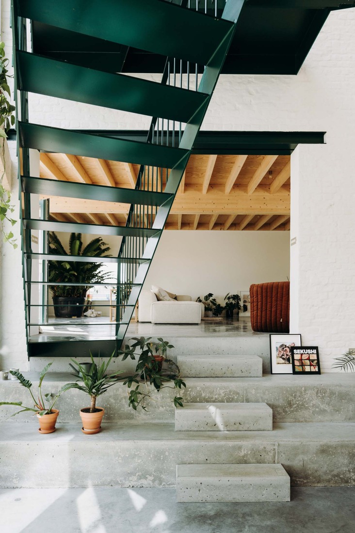 Casa Lyco por OYO Architects. Fotografía por Karen Van der Biest.