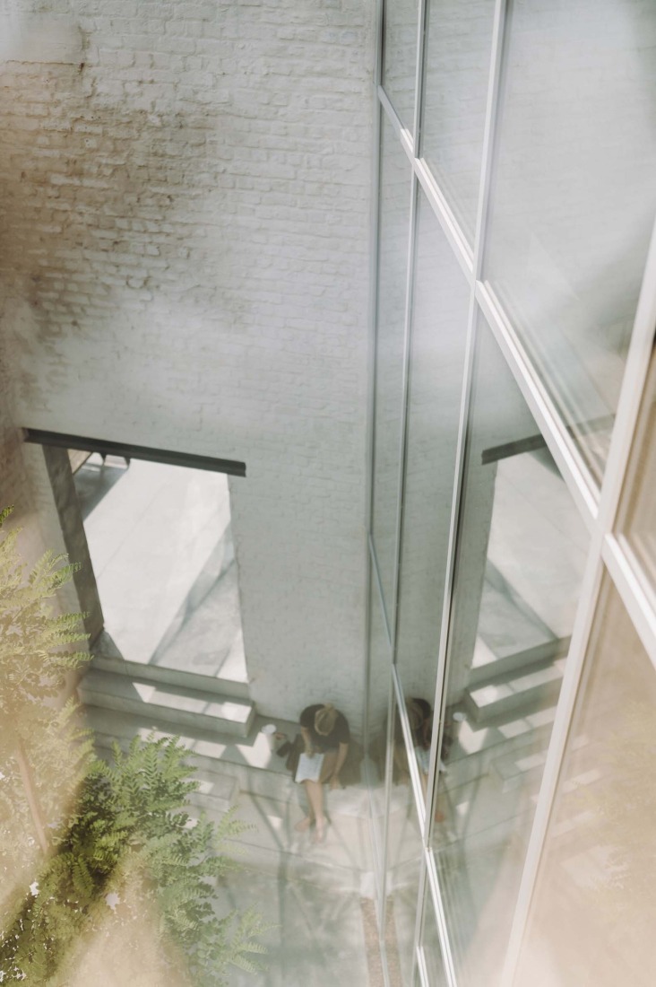 Casa Lyco por OYO Architects. Fotografía por Karen Van der Biest.